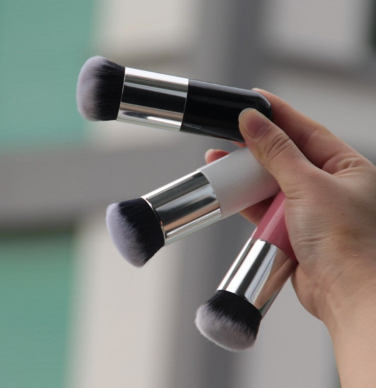 Chubby pier makeup brush foundation powder brush beauty makeup tools - Novair-product name