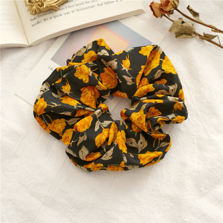 Japanese And Korean Rose Large Intestine Hair Ring