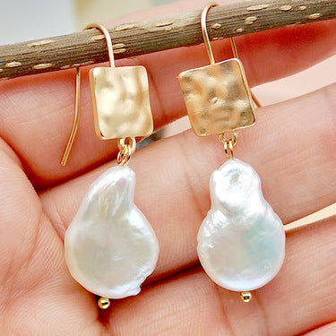 Fashion Simple Temperament Simulation Shaped Pearl Earrings - Novair-product name