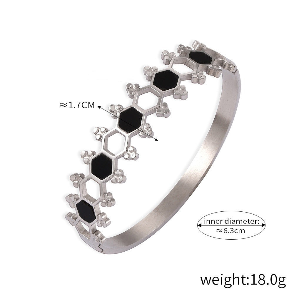 https://shineoss.oss-cn-hongkong.aliyuncs.com/wang/2024/06/11/3f6efa70-9aa0-42b3-9fa9-5e88ed849f62.jpg