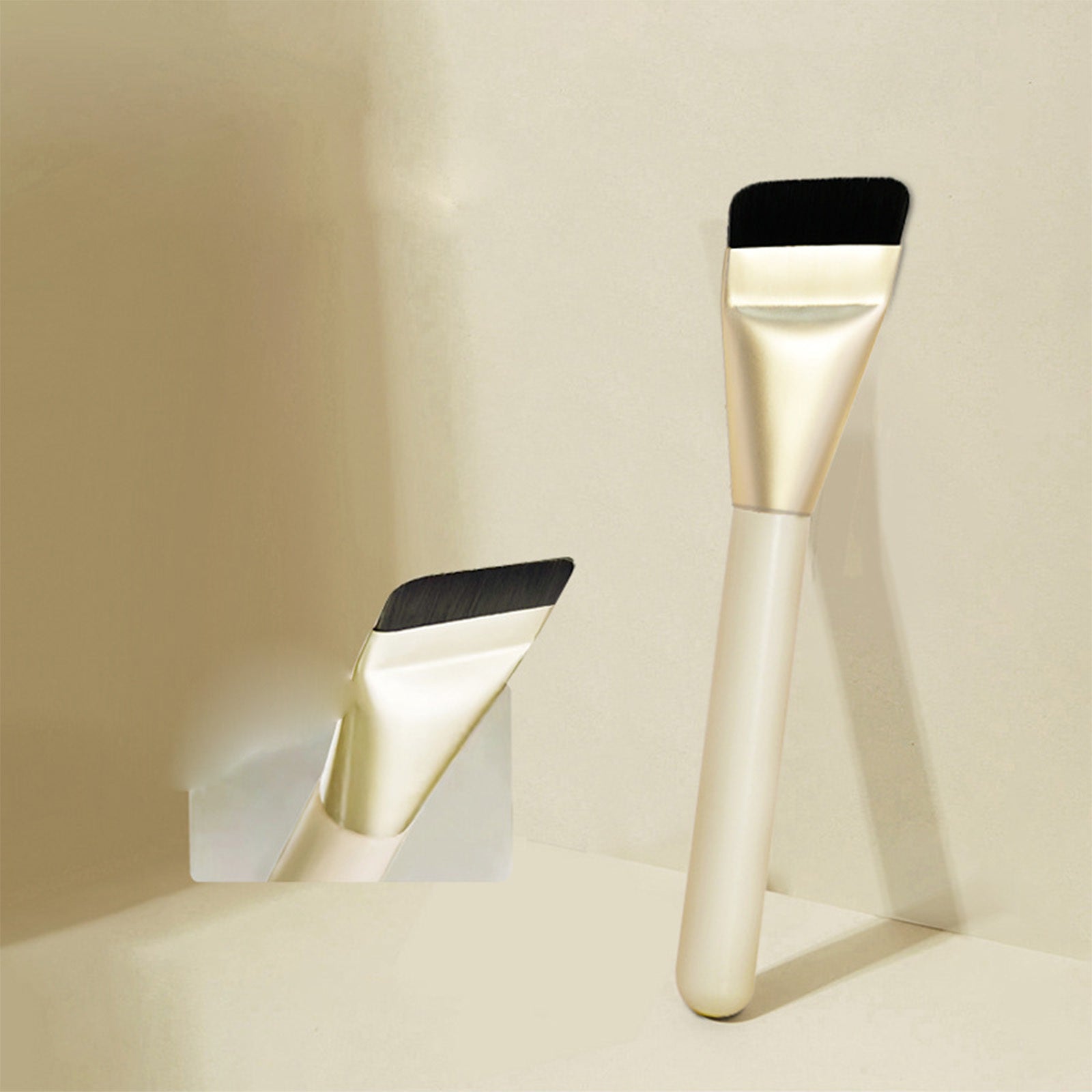 Korean Cream Brush, Deli