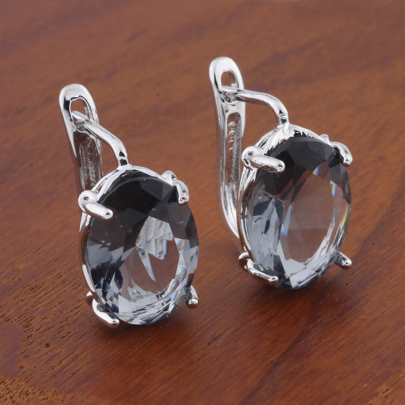 Romantic Retro 1014 Oval European And American Ear Clip - Novair-product name