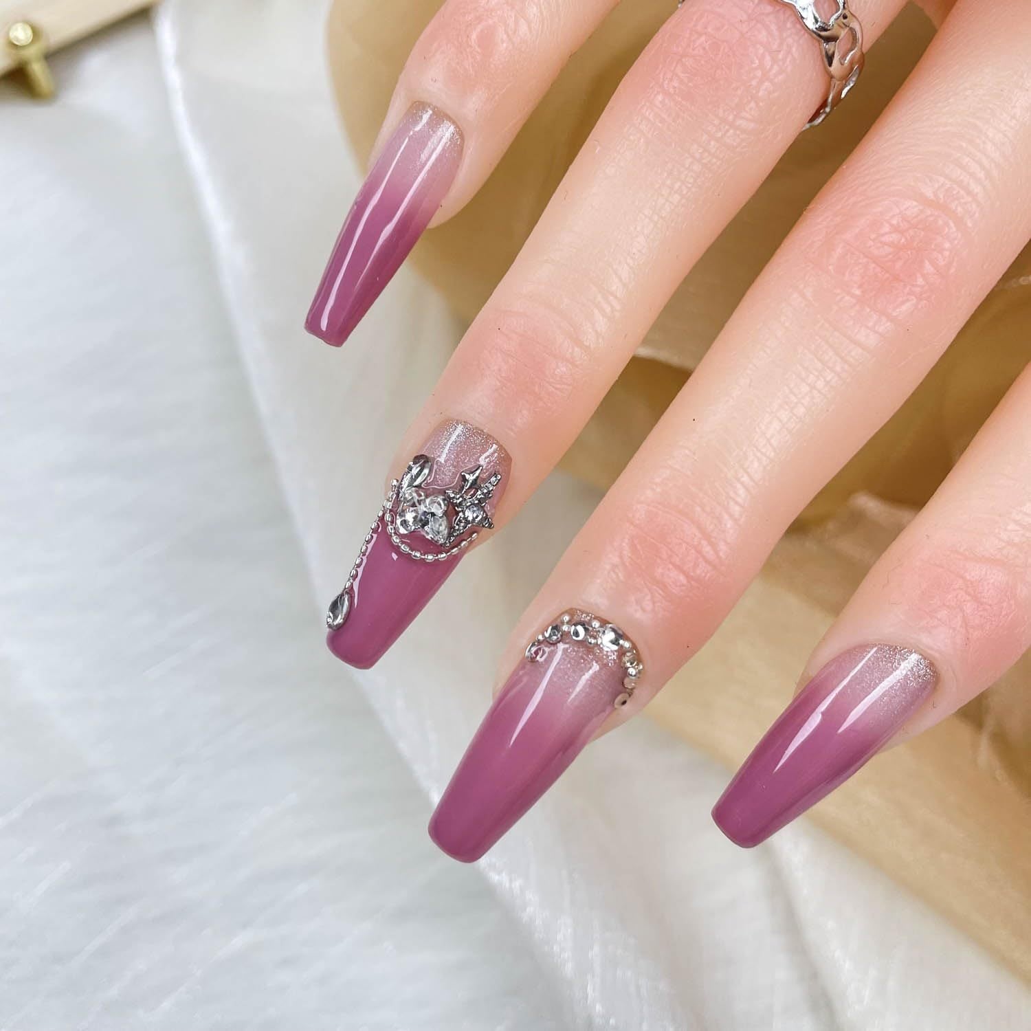 GGDDSHA Handmade Press On Nails, Luxury & Custom FakeNails 3D Handmade Reusable UV Finished False Nails, Hand-Painted Nail,Lavender Luster - Novair-product name