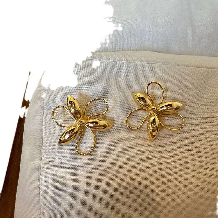 Big Flower Fashion All-match Stud Earrings Female - Novair-product name