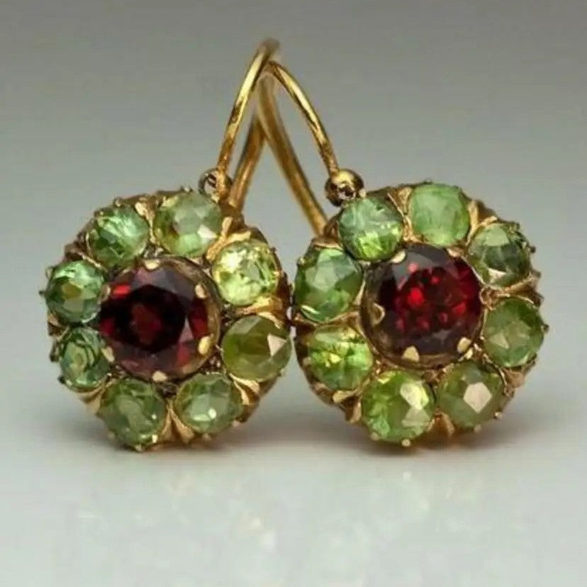 Retro Fashion Creative Ladies Rhinestone Earrings - Novair-product name