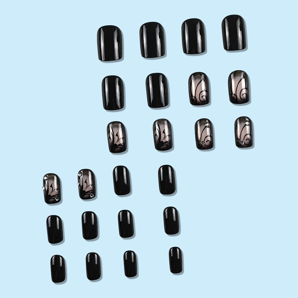 Dark Ins Style Black Vine Wearing Nails And Nails - Novair